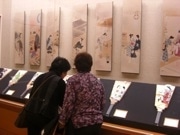 日本画家・鏑木清方の作品が羽子板に－鎌倉の記念美術館で展示