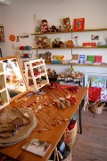 辻堂で「犬と暮らし」の雑貨展－奈良の人形作家、ブログでの出会い機に開く