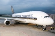シンガポール航空A380、シドニーへ向け初商業飛行