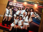 F1シンガポールGP、レースクイーン決定－大学生や看護師ら21人