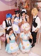 タンジョンパガーにメードカフェ－「一口1ドル」の「ふわふわサービス」も