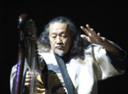 喜多郎さん、シンガポールで公演－ゲストに中国人歌手ジェーン・チャンさん