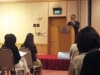 日本人講師がモンテッソーリ教育講演会－教具の体験コーナーも