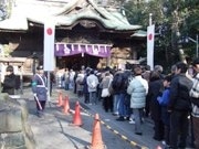 谷保天満宮、三が日の参拝者は15万人超に－受験生らも合格祈願