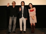 映画「包帯クラブ」ロケ地の高崎で舞台あいさつ-堤幸彦監督ら