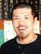 「出前」しながら日本タイトル目指す－高崎のプロボクサーが階級上げて対戦へ