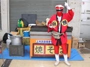 太田のご当地ヒーロー「ヤキソバマン」、前橋に「参上」