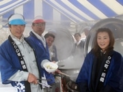 赤城山中腹で群馬県産「トラフグ」鍋試食会－海のない場所で養殖