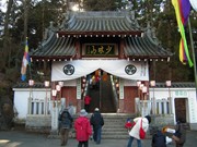 縁起だるま、高崎・少林山から「だるま市」始まる－前橋は9日