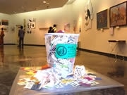 地元若手アーティストの合同展「福岡魂」－東京一辺倒に対抗