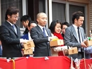 櫛田神社「豆まき」に中村獅童さんら－川端商店街で「お練り」も