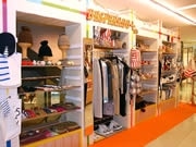 若手アーティスト作品集めた期間限定セレクト店－天神に九州初出店