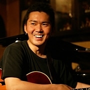 福岡出身ギタリスト・山野修作さん、NYミュージシャンと凱旋公演