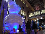 天神にクリスマスシーズン到来－華やかイルミネーション続々と
