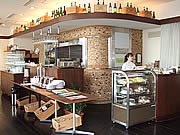 商業施設「ヴィオロ」にファミリー向けカフェ－有機野菜の離乳食も
