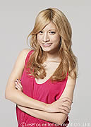 岩田屋に人気タレントのマリエさんが来店－トークショーも