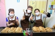 コイやフナをかたどった韓国たい焼き「プンオパン」－上野で人気に