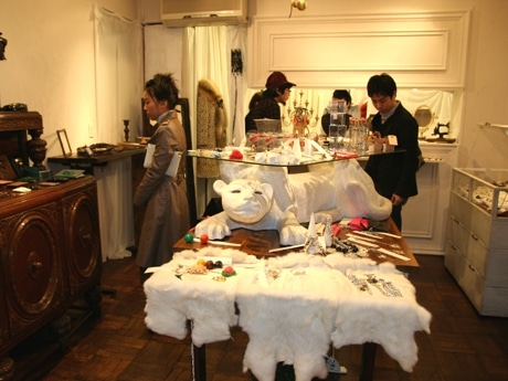 東上野のセレクトショップでアクセサリー合同展示会－20ブランド出展