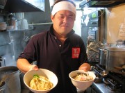 千駄木のつけ麺店「TETSU」がスープ一新－大量の野菜で甘みとコクをアップ