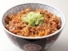 長男「牛丼」、二男「塩牛丼」、三男「味噌牛丼」－神戸らんぷ亭が「牛丼3兄弟」