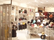 梅田「E～ma」に帽子専門店「arth override」－関西初の直営店