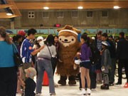 バンクーバー五輪フィギュアスケート練習会場「Trout Lake Rink」オープン