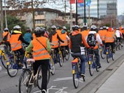リッチモンドで「オランダ館」が無料自転車レンタル－オープニングに約800人が