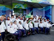冬季パラリンピック、スキー選手団ら入村式－公式マスコットとダンスも