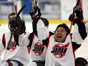 スレッジホッケー、韓国戦制して準決勝進出－ハートでつかんだ勝利