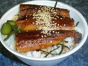 バンクーバーのすし店、「土用の丑の日」でうな丼販売－季節感求め日本人が朝から注文