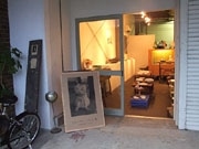 陶を中心に作品展示－店舗内装会社のショールームで初作品展