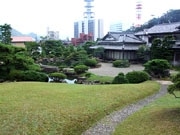 山口・老舗旅館の庭園で薩摩琵琶演奏－尺八とのセッションも
