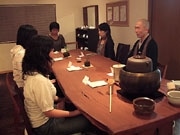 山口・中央のジャパニーズカフェでカジュアルスタイルの坐禅会