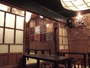 昭和初期の雰囲気をもつモダン空間の居酒屋－山口・湯田温泉に