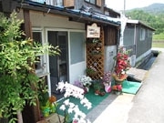 山口・徳地にパンとお菓子の店－元菓子職人の主婦が開業