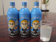 山口に夏ミカン味の「地サイダー」－パッケージには長州藩士