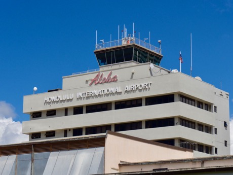 ホノルル国際空港が「ダニエル・K・イノウエ国際空港」に 日系上院議員