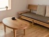 セントレアに「飛騨の家具ラウンジ」 国際線出発エリアに40席分、ソファも