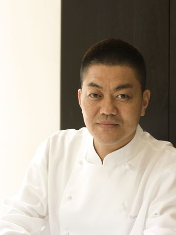 Narisawa chef was chosen as "The Asias 50 Best Restaurants" Asia No.1