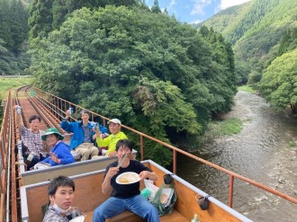 秋田・大館で「焼き肉トロッコ」 車両にジンギスカン鍋など備え特別運行へ