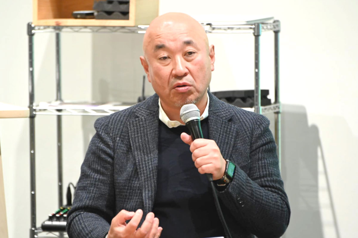 12月14日に行われた特別講演の山崎さん