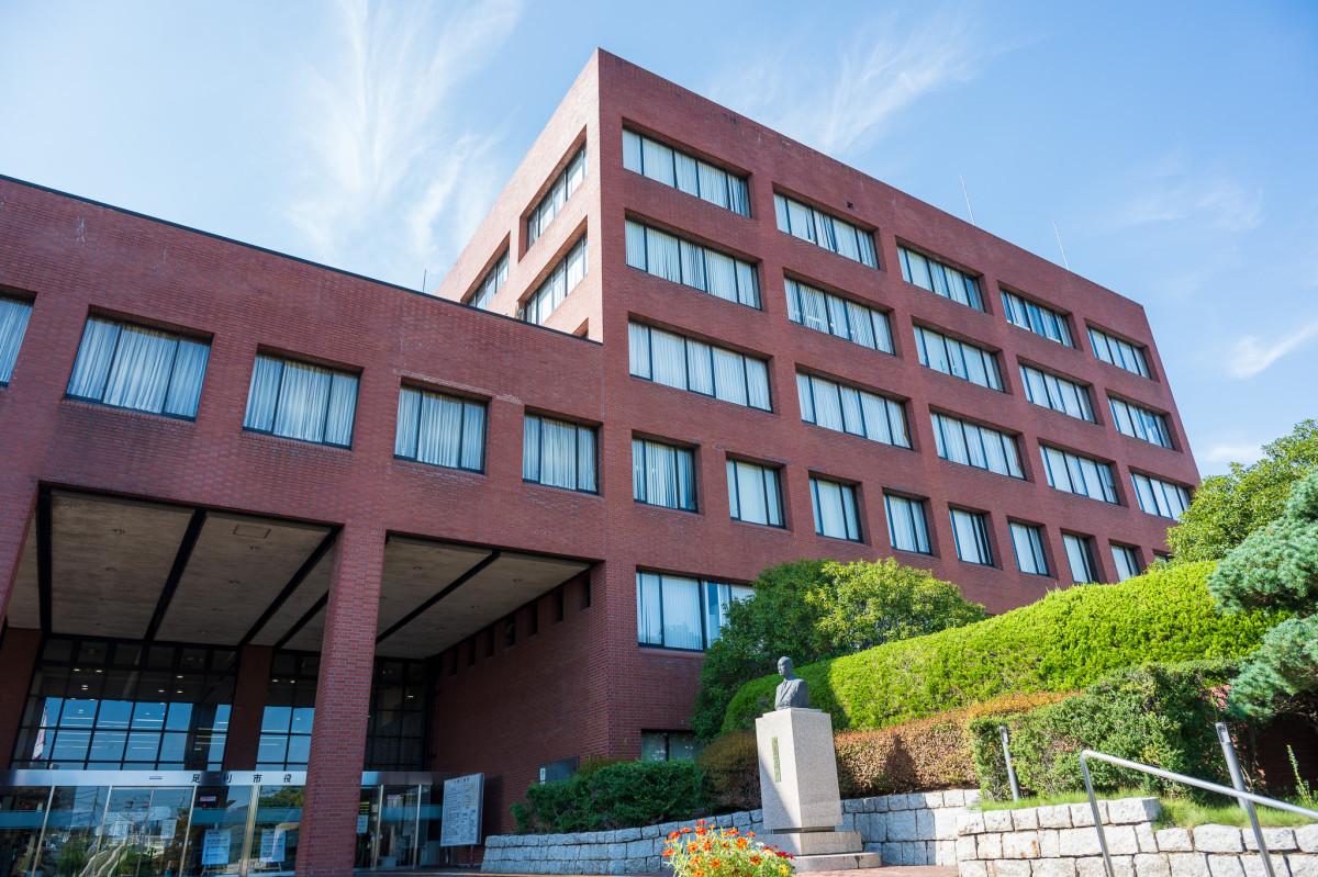 足利市役所本庁舎（9月26日撮影）