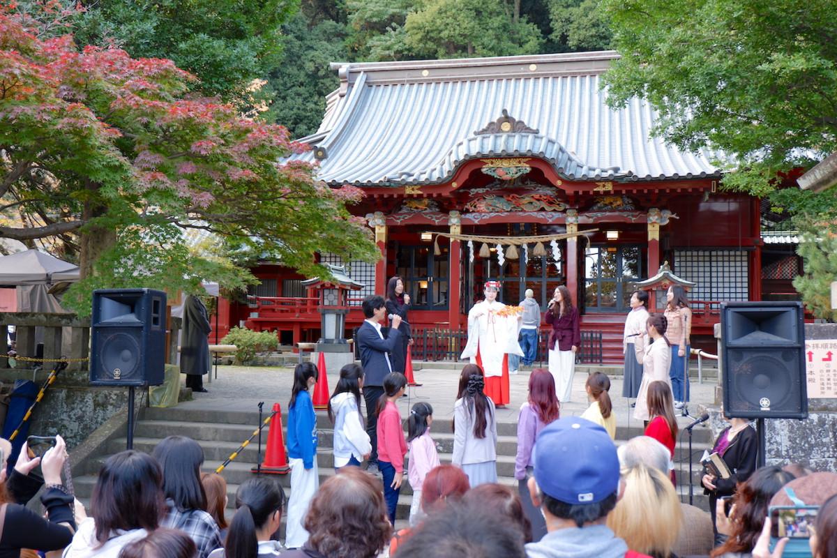 23日に伊豆山神社で上演されたミュージカル