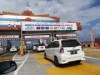 バリ島の高速道路がキャッシュレスに 戸惑うドライバーも