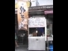 BTSトンロー駅前に日本食メニューの屋台-焼きそば、お好み焼きなど