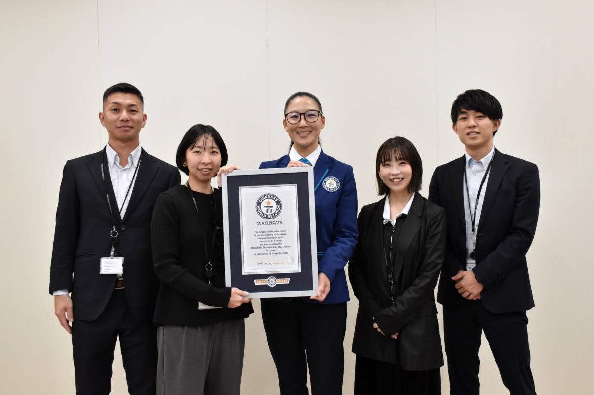 動画を企画したチームメンバー