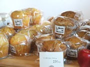 深大寺近くに焼き菓子店－レシピ本も出版する女性菓子職人が実店舗