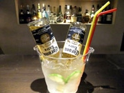 調布・シャワールーム付きフーズバー「猫村」が新カクテル