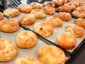 調布・柴崎に「陽明堂製パン所」　独自の食感を追求するパン提供