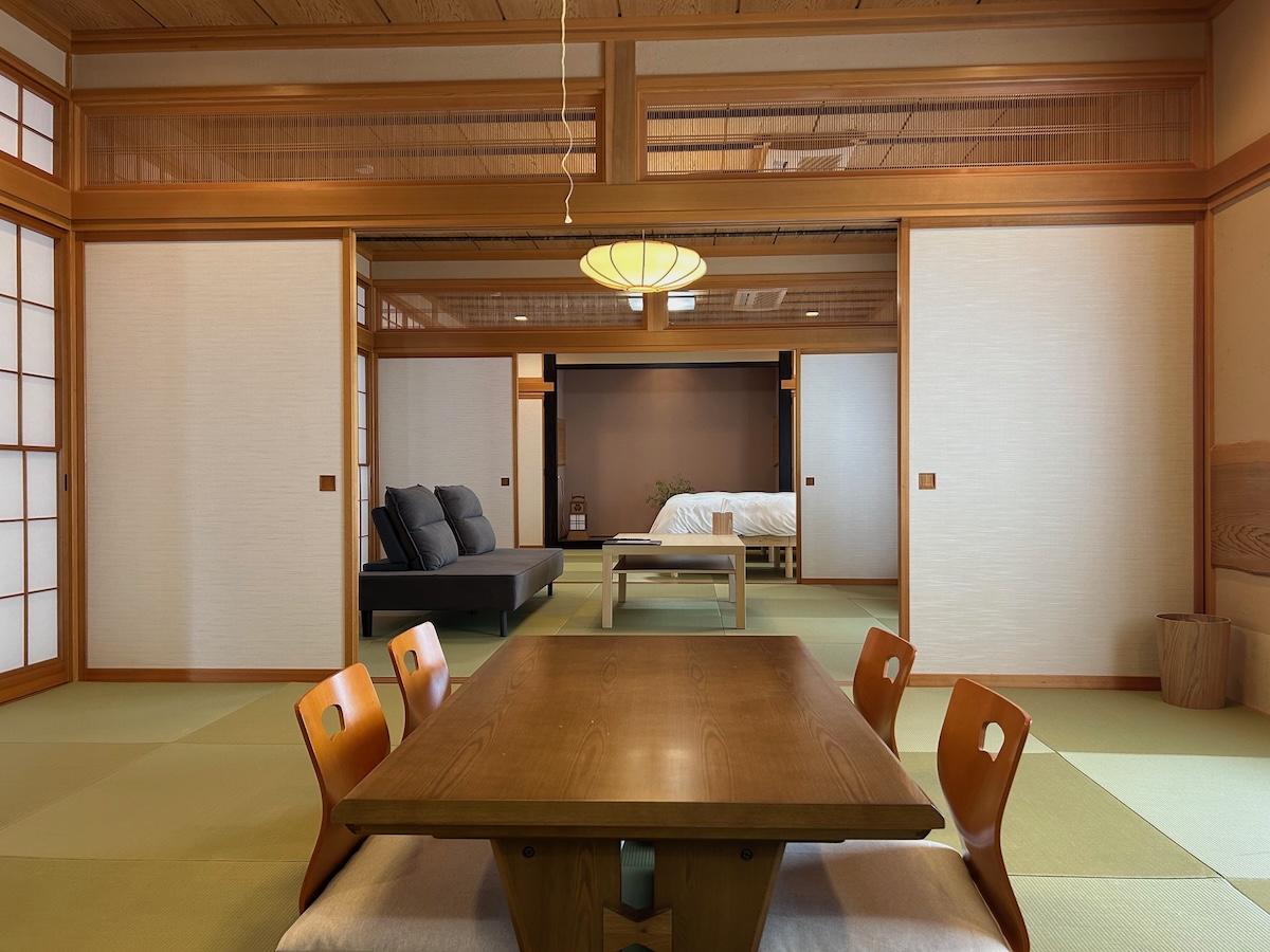 10畳の和室3室を備える「YANAGIYA」